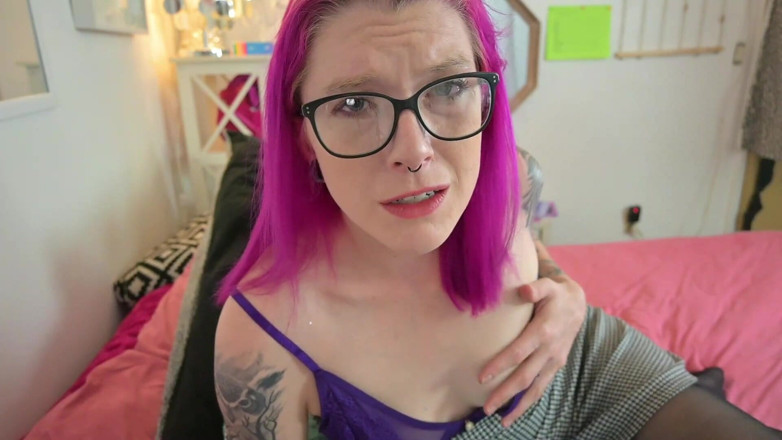 Missellie8: इससे पहले कि हम कनेक्ट हों