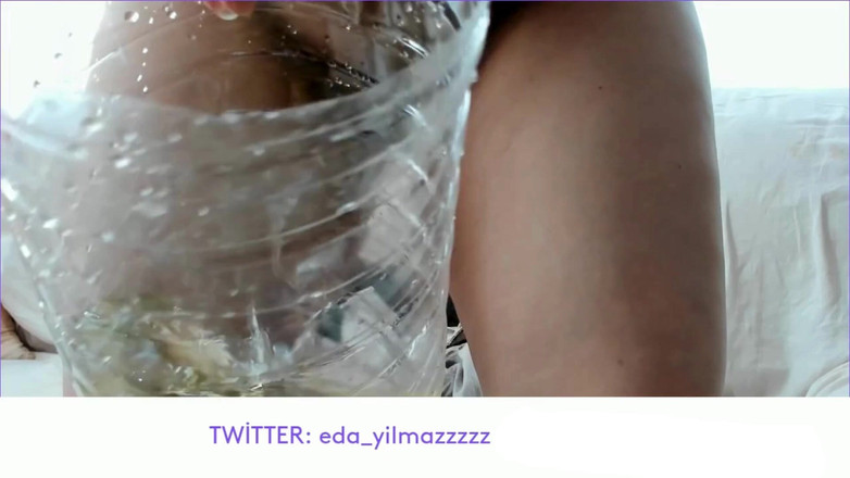 turk_milf_porno: çiş - ağzını aç - hepsini ağzına doldur - idrar - türk orta yaşlı...