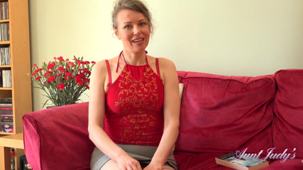 Aunt Judy's: Natural fullbush MILF Alexia (JOI)