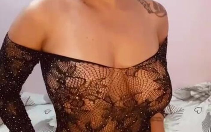 JuliaStar: 음란한 밀프 댄스 에로틱