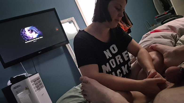 SwitchMixCouple: Iubita m-a futut în cur cu un vibrator uriaș și muie care...
