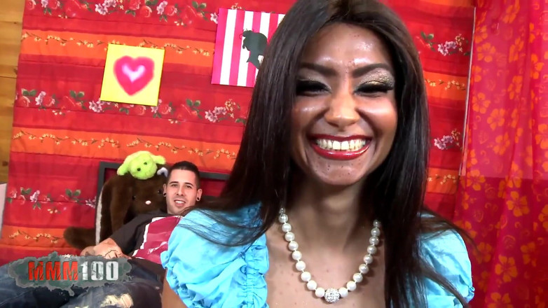 MMM100: Ivannah MILF ขนหีดก โดนหนุ่ม Kevin White เย็ดตูด