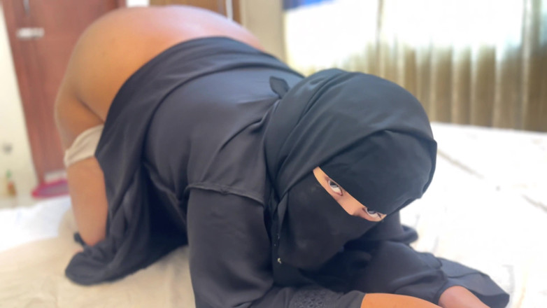Aria Mia: Parte 2 bella culo enorme e figa matrigna calda saudita