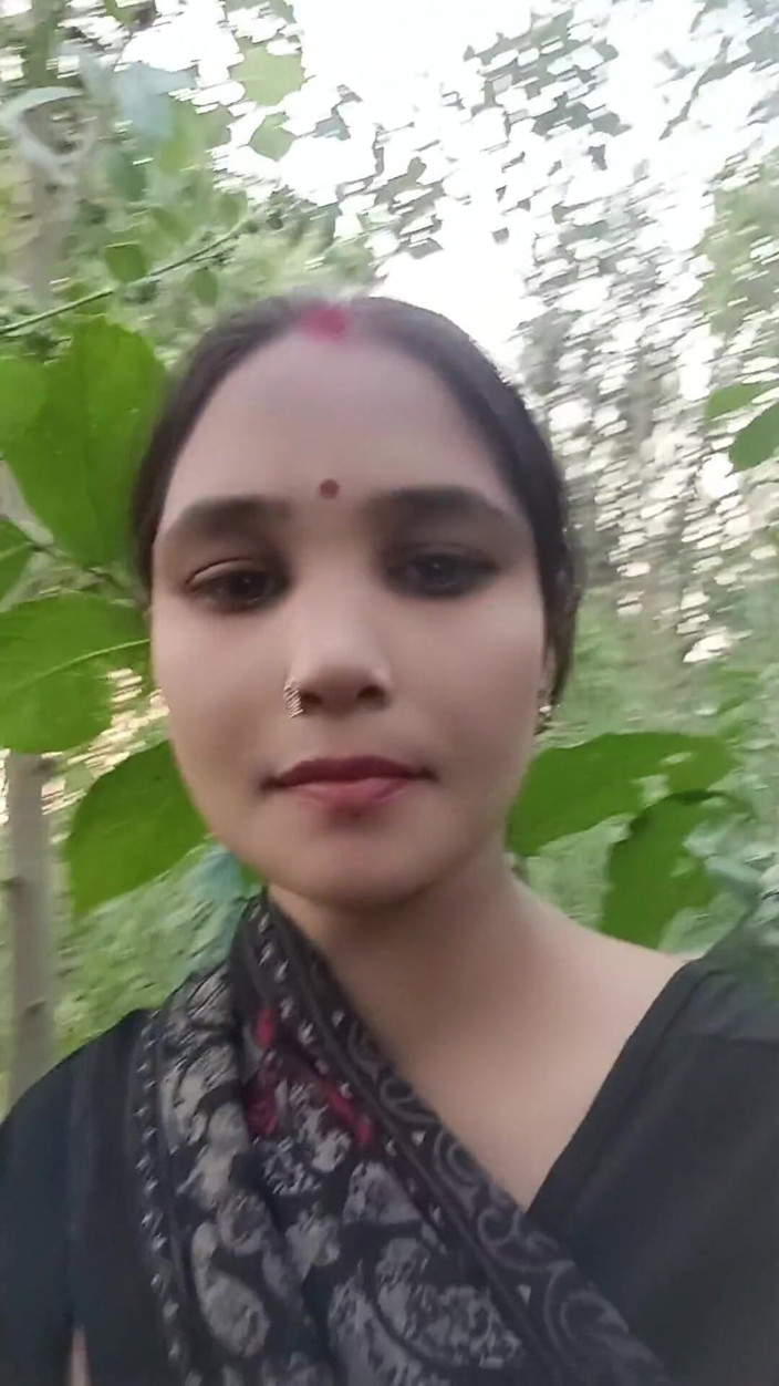 Renudbf: Indian desi bhabhi dito masturbazione femminile