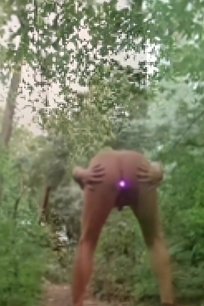 MaleModel: Подборка на улице, обнажение, мастурбация, писсинг и образы задницы