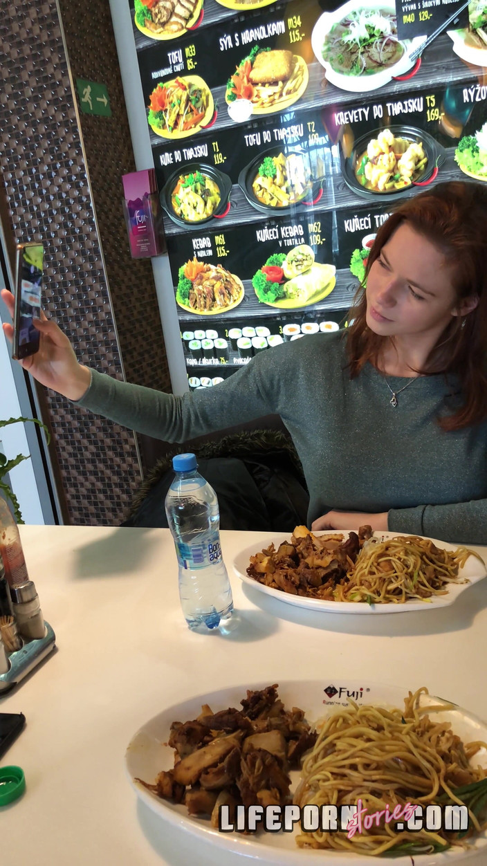 Life Porn Stories: Levenspornoverhalen 6 - deel 3 rondborstige make-up