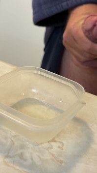 生チンポ手コキと精液採取