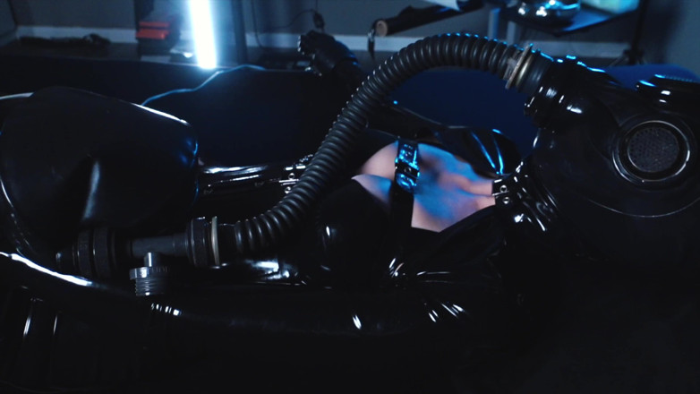 Rubber pervs: Cum before you run out of air
