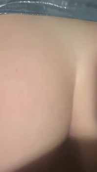 JOI 후 나는 후배위가 필요했다. 정액으로 뒤덮인 보지
