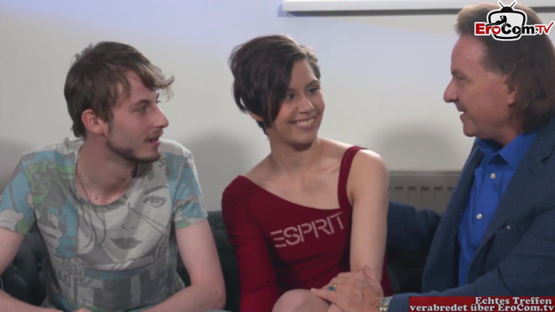 EroCom: Echtes junges paar beim deutschen amateur-porno-casting