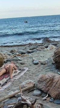#2 Flashing My Pussy in Front of a Guy in Beach and He Helps Me Squirt - It's Very Risky - Misscreamy