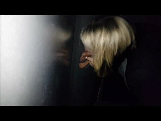 Dogging after dark: Tocco divertimento al gloryhole