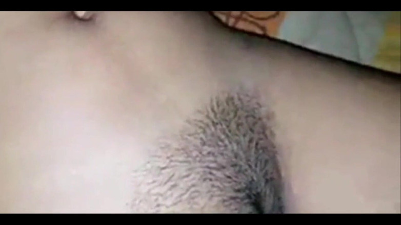 Anny Kitty: Ось як я трахаю свою милу зведену сестру щовечора