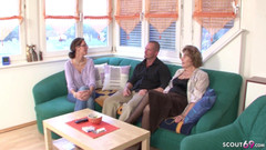 Full porn collection: Německá babička svádí k šukání nevlastním synem a chycenou nevlastní matkou