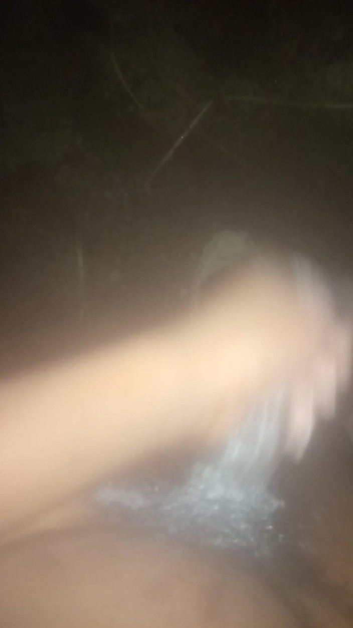 francoisakicom: Eu me masturbava porque não via nenhuma mulher