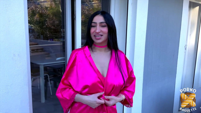 Porno Baguette: Didi, with Her Big Boobs, Get Fucked by Two Cocks