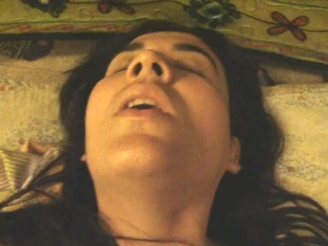 Hairy Homemade Amateur Orgasms: Xuất tinh bên trong âm hộ đầy lông của tôi