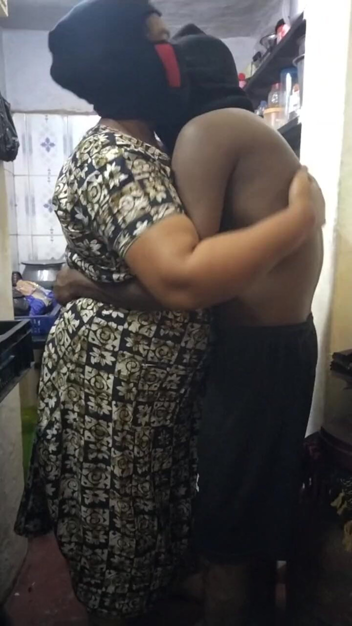 Benita sweety: Het sex med Desi styvmamma