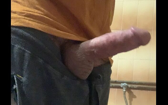 Adeegujjar Studio: Grosso Cazzo 18cm in Grecia