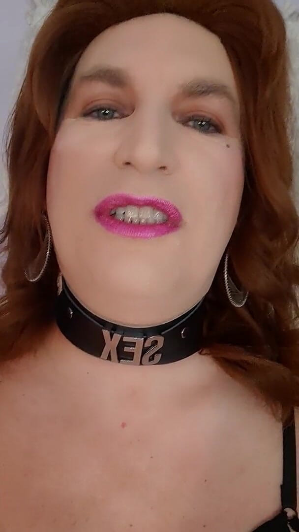 Victoria Lecherri: In dein ohr flüstern!