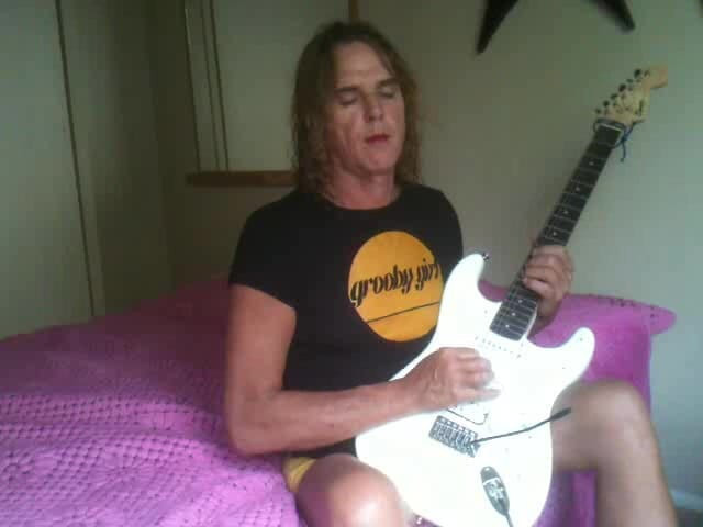 Lizzy Yum vintage and behind the scenes interviews: Lizzy yum nostaljik ve kamera arkası 15