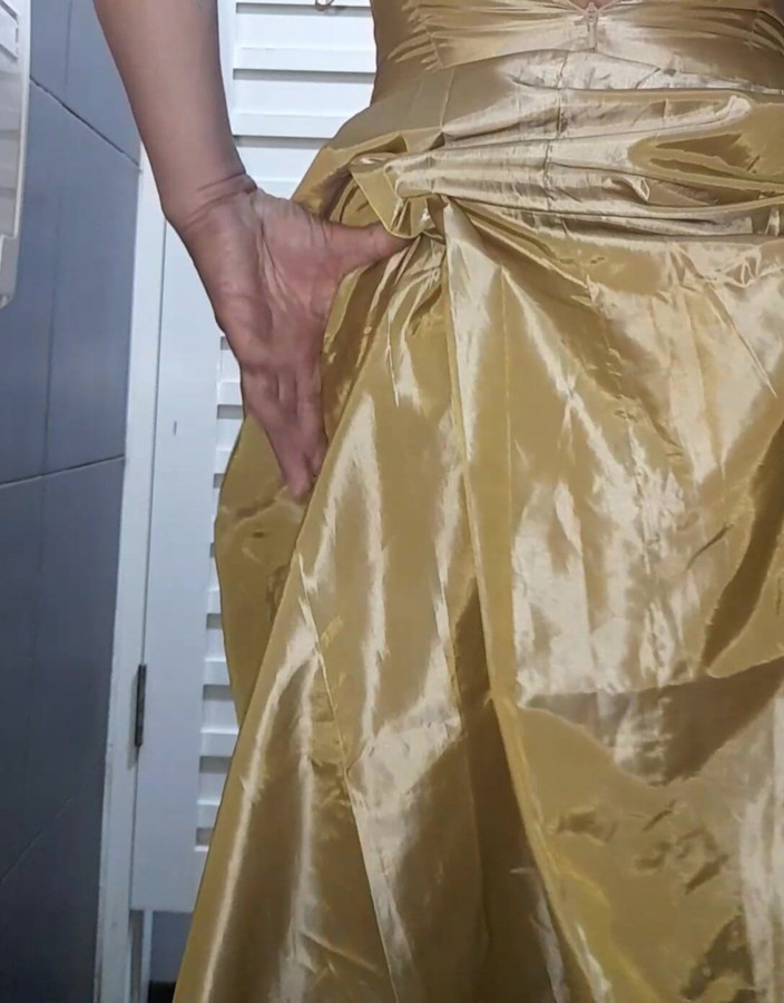 Naomisinka: Gold Satin Silk Longdress Evening Gown Masturbation