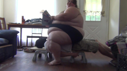 Full Weight Productions: Gli snack da 600 lb Miss GG schiacciano la vita fino...