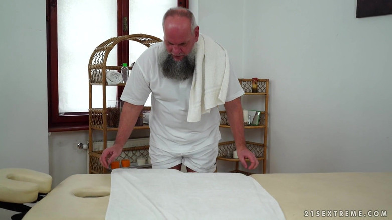 21 Sextreme: 21Sextreme - Niech macocha cię masuje