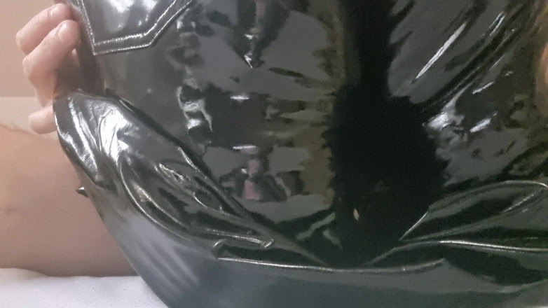 Naxy: Lesklá kapsa napumpovaná