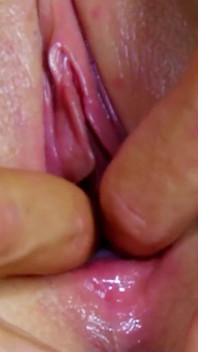 Teen tóc hồng Sabrina bị cảnh sát nện với con cu to