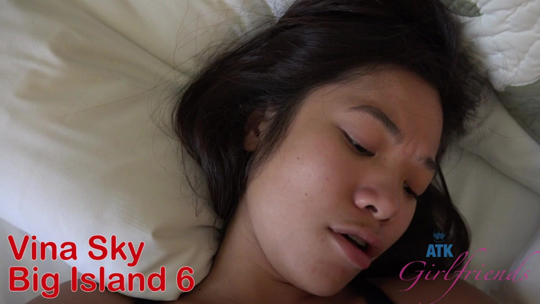 ATK Fans (Girlfriends): Virtual Vacation - Watch These Girls Shoot Squirt All Over
