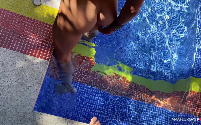 Amateur Gay POV: In vacanza con il mio fratellastro