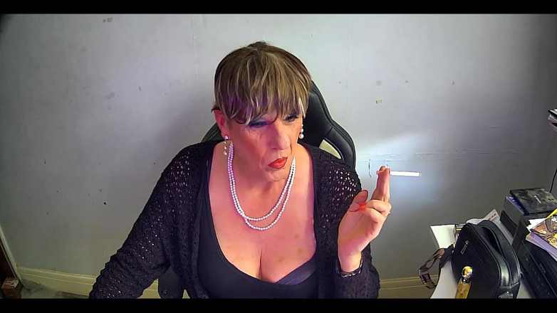 Mature Tina TV:  Mature Tina TV Video
