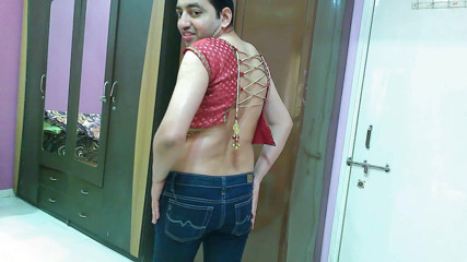 Cute & Nude Crossdresser: Sissy crossdresser femboy sweet lollipop gợi cảm trong một denim đầu...