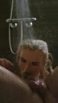 Keelstuk onder de douche