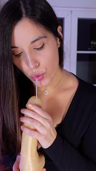 JOI Con Le Mie Tette Naturali