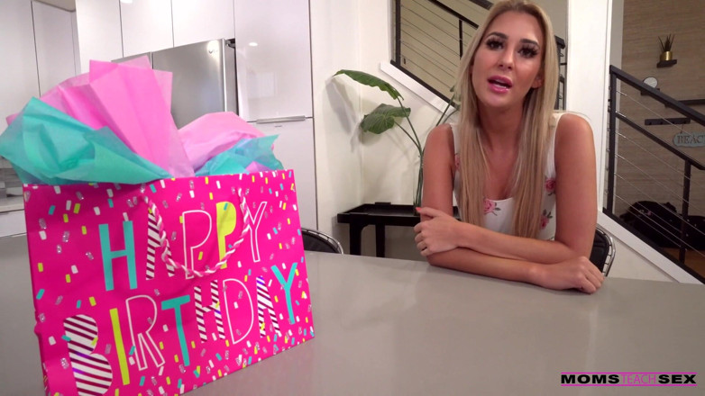 Moms teach sex: La matrigna mi aiuta a superare la mia ex - s15:e5