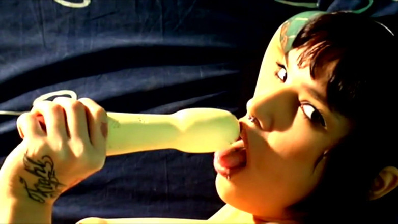 AltPorn4U: Striped Cat