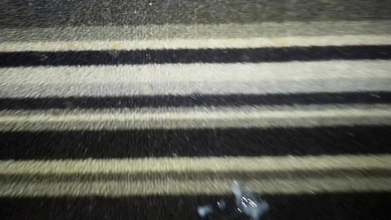 Lo Zborro: Eu gozo no tapete da sua esposa