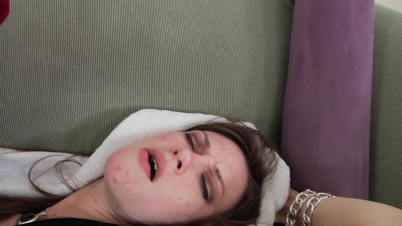 Le Wood: Alexa Noving Casting Couch děvka