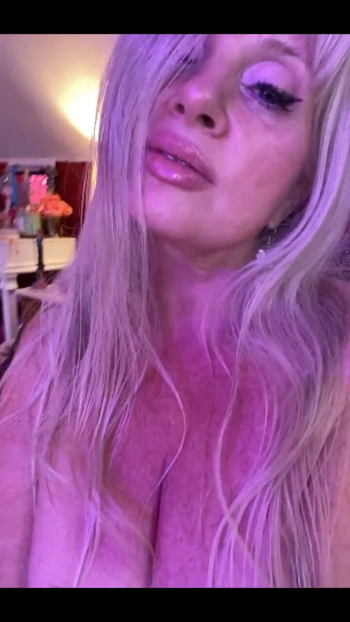 PaintedRose: Hou van jezelf en ik doe hier hetzelfde