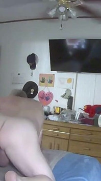 Self potěšení s anální hračkou Cobra