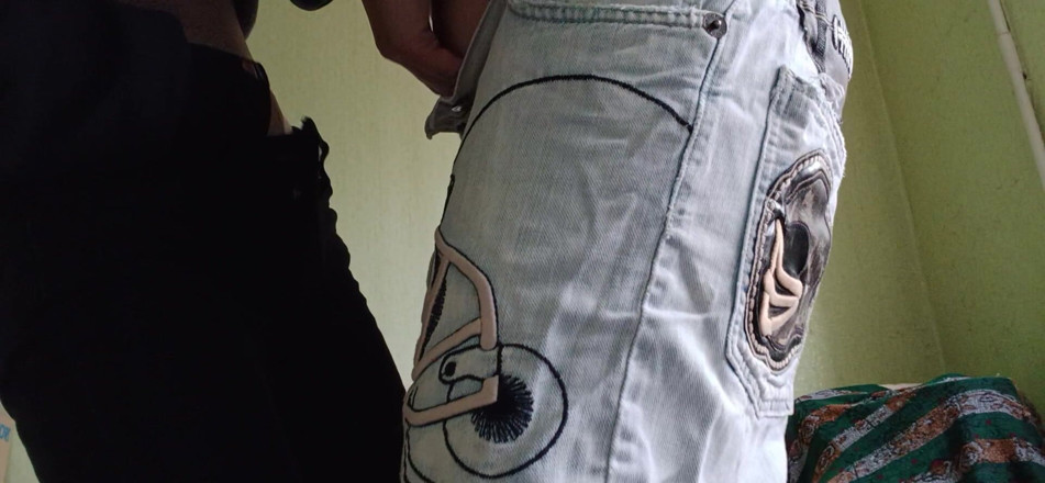 Lesbian-illusion: Two Girlfriends Masturbate and Cum in Jeans