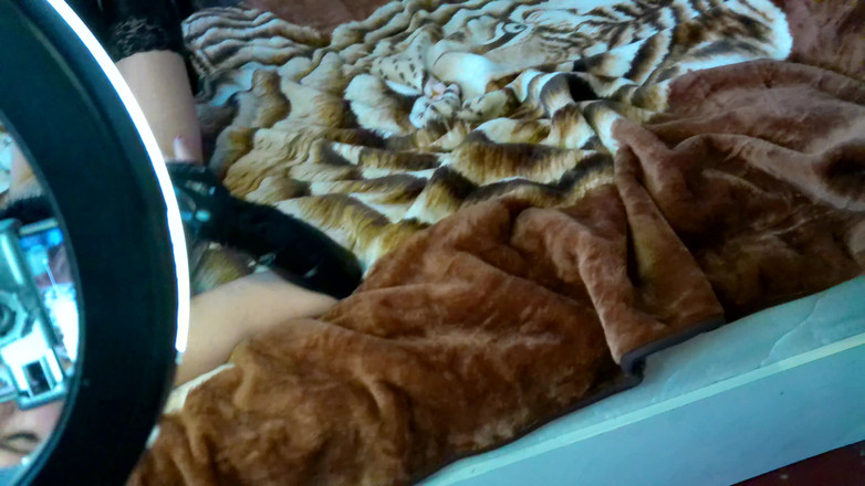 DirtyLubov: Seks z Głębokim Seksem Oralnym