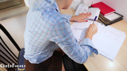 Chokobanana: Mengejutkan adik tiri saya semasa belajar