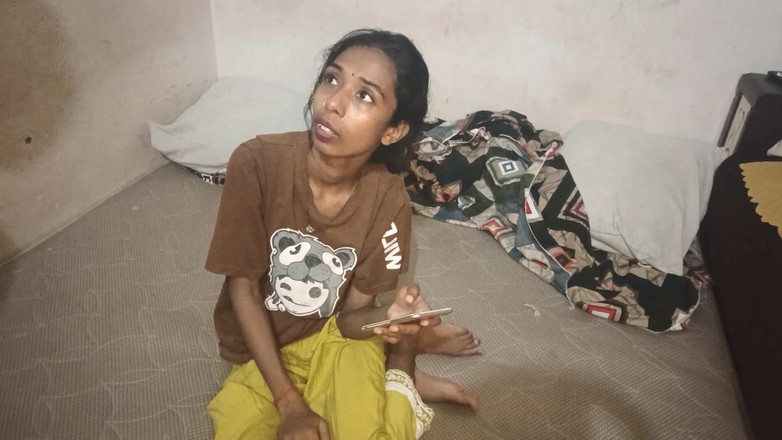 Truefuker: Distracția indiencei Desi Bhabhi