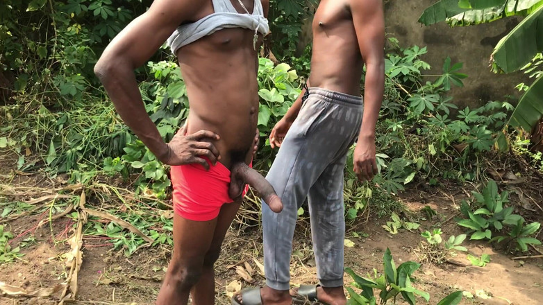 Sexydaddy: Boquete dentro do arbusto