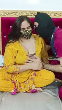 भारतीय भाभी की उसके हॉट देवर द्वारा रोमांटिक चुदाई
