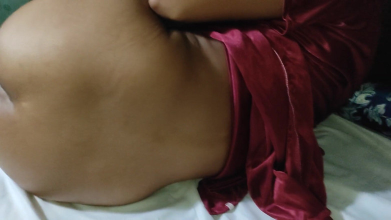 Gini272: Sexy Indian Step Sister and Stepbrother Hindi Dirty Talking and...