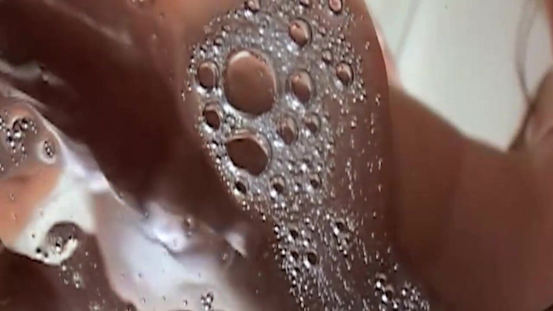 4H XTapes: La miLF bionda prende un grosso cazzo e un enorme...